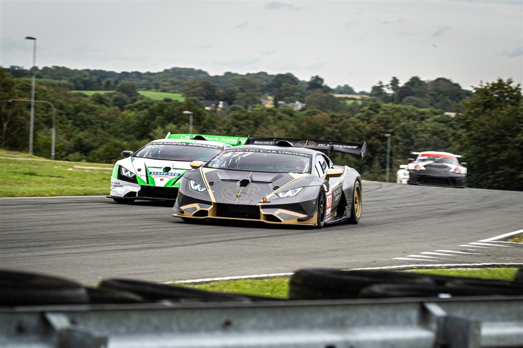 GT3 og LMP3-biler bryder løs på Jyllandsringen
(Foto: Grippo)